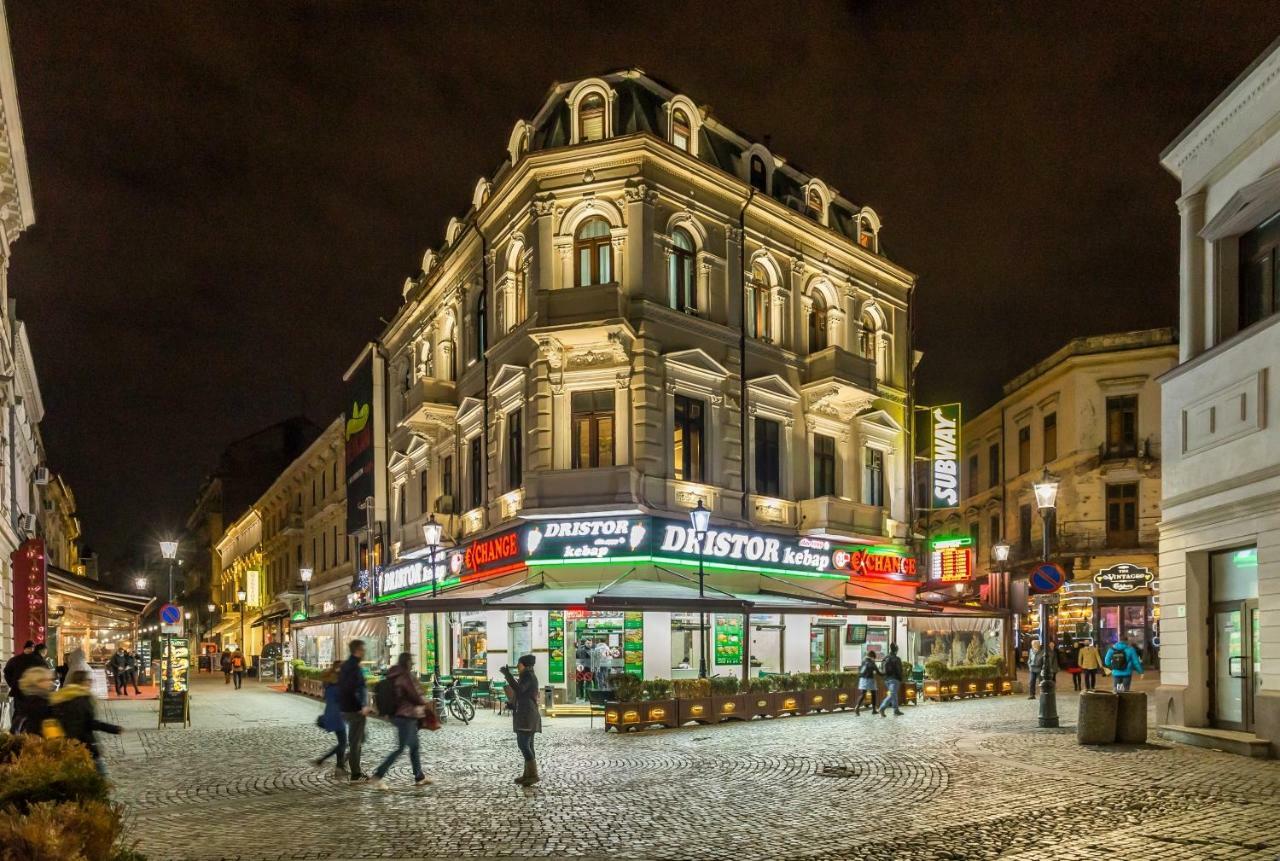 White Nights Of Old Town Bucharest Apartment Exterior photo